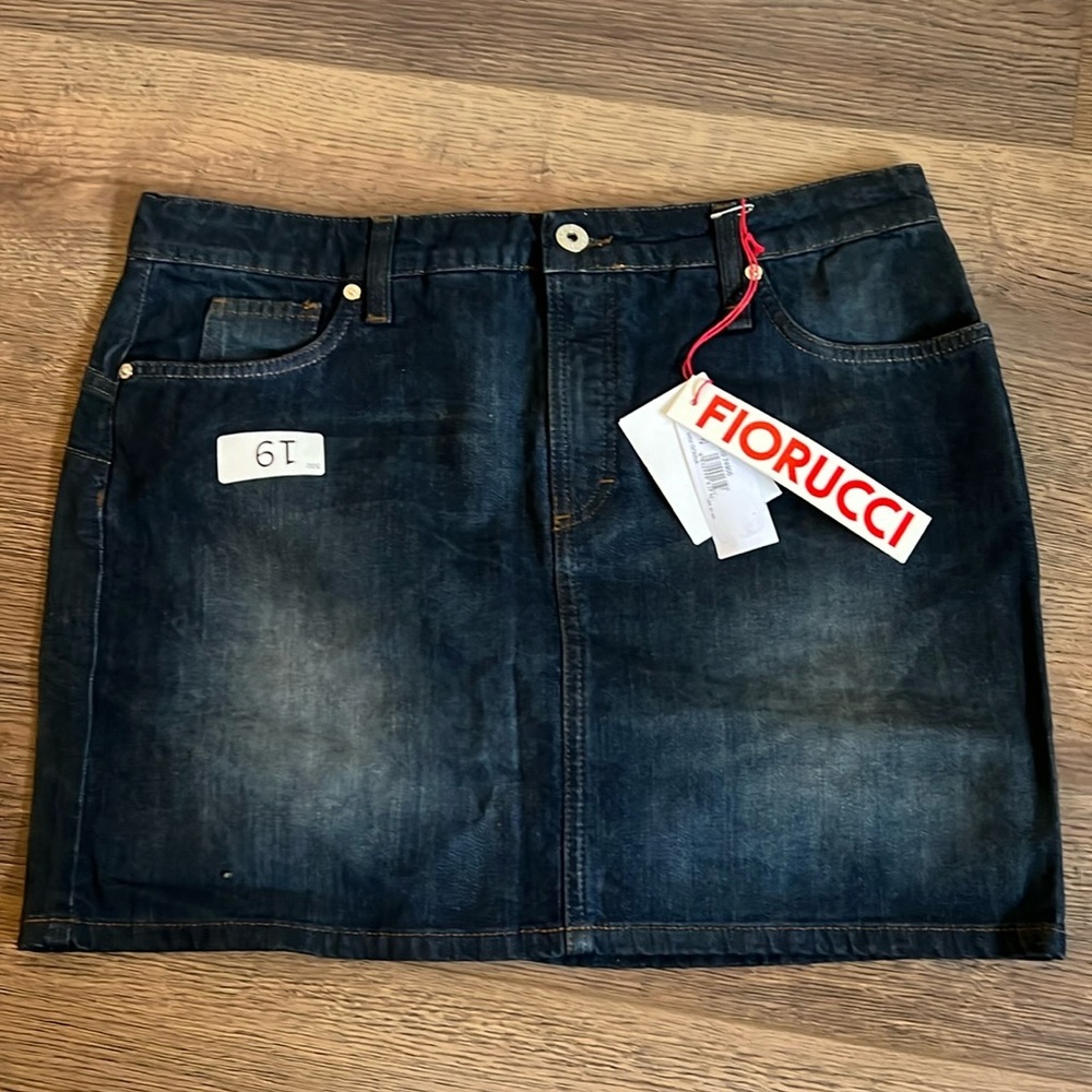 NWT Fiorucci Denim Mini Skirt Dark Wash Denim Size 32